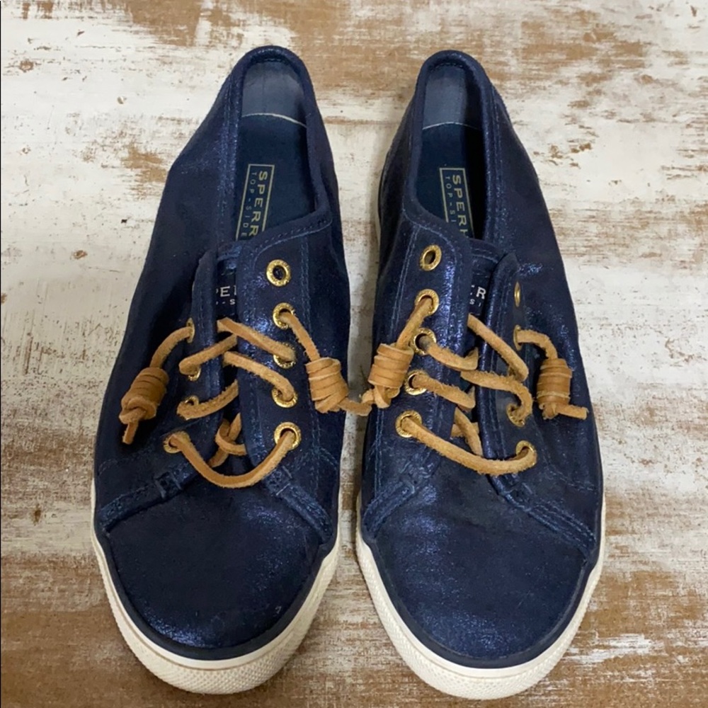 Women’s Sperry casual shoes
